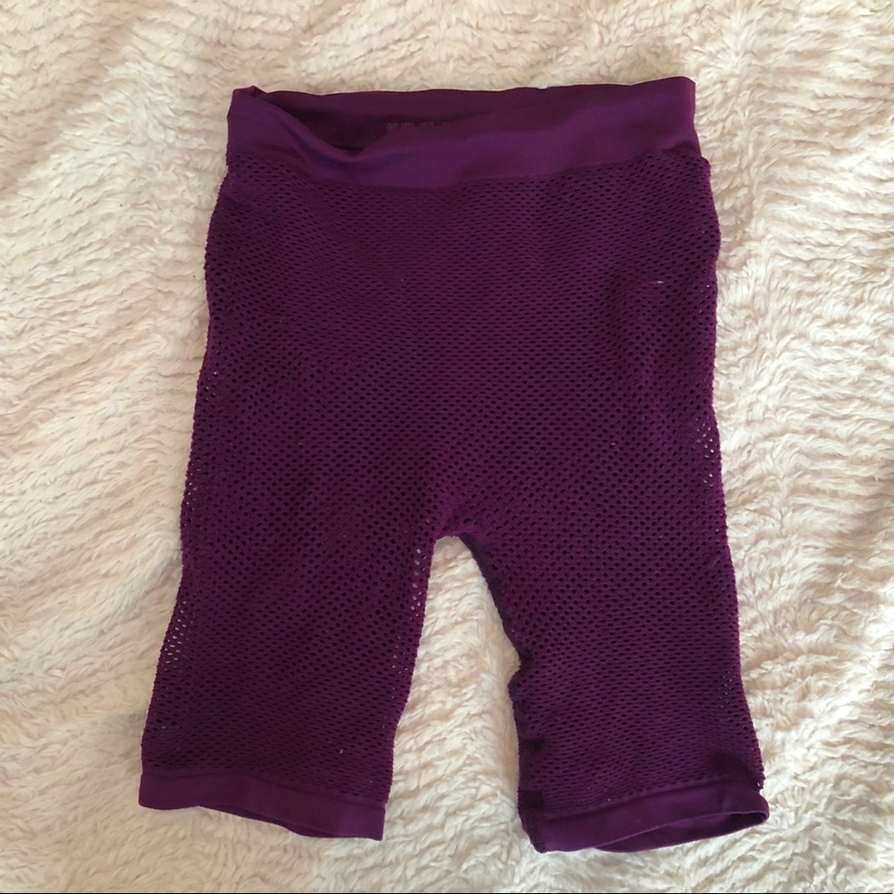 URBAN OUTFITTERS ~ MID THIGH PURPLE FISHNET TIGHTS